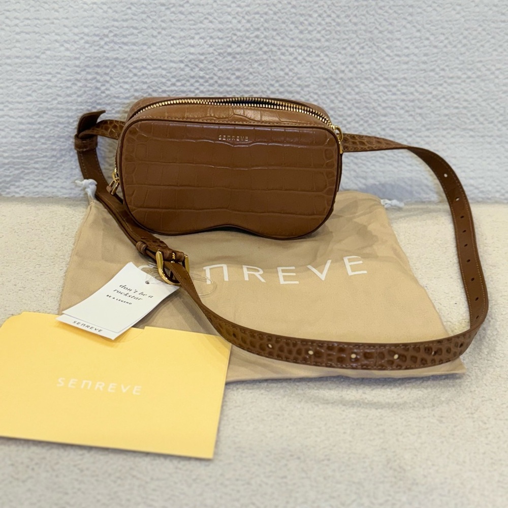 Senreve Coda Belt Bag LIKE NEW